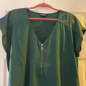 Forest green, zipper front, cap sleeved express blouse